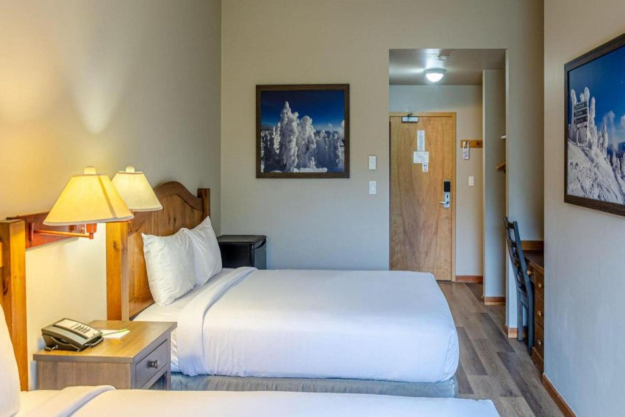Cahilty Lodge Sun Peaks Kültér fotó