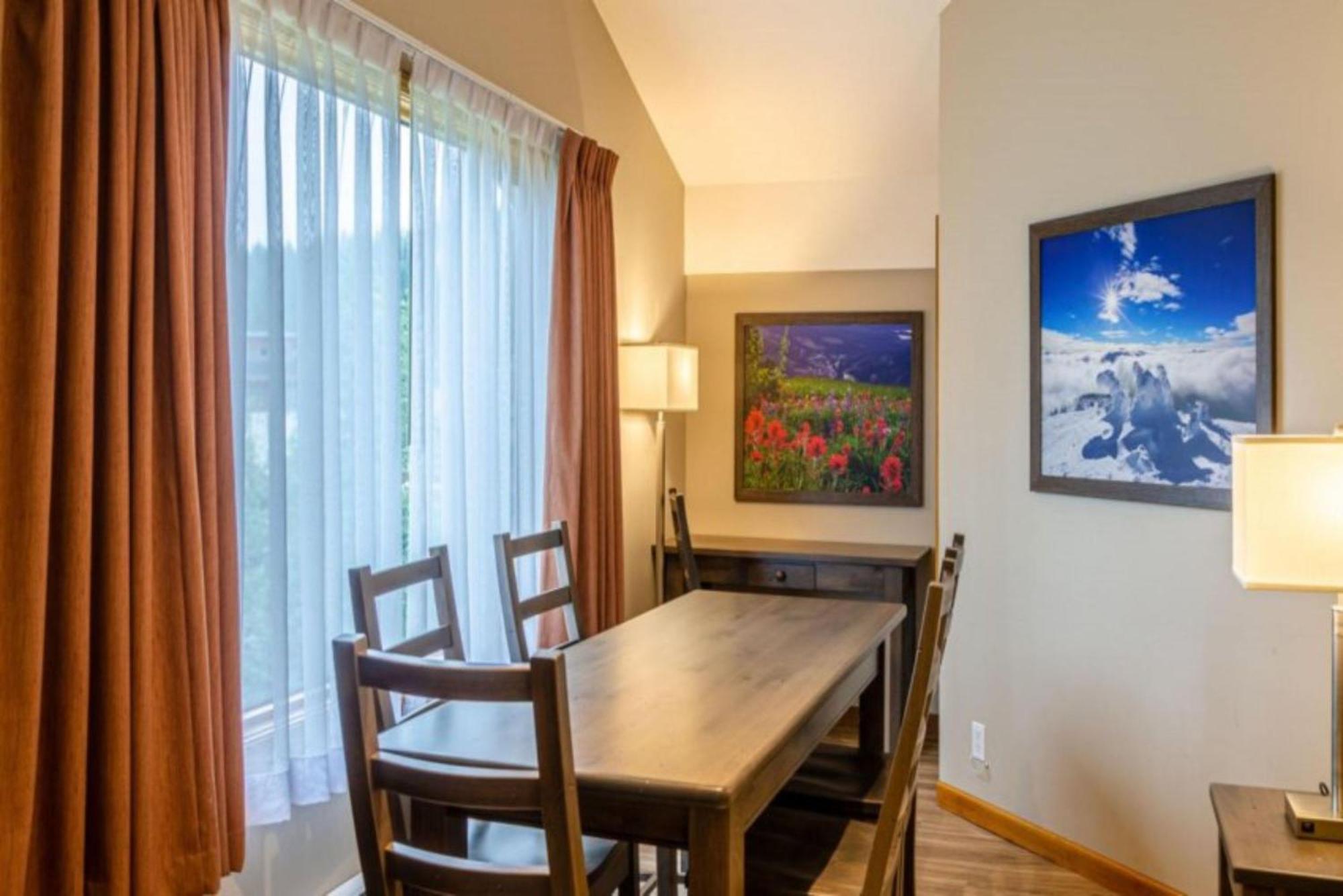 Cahilty Lodge Sun Peaks Kültér fotó