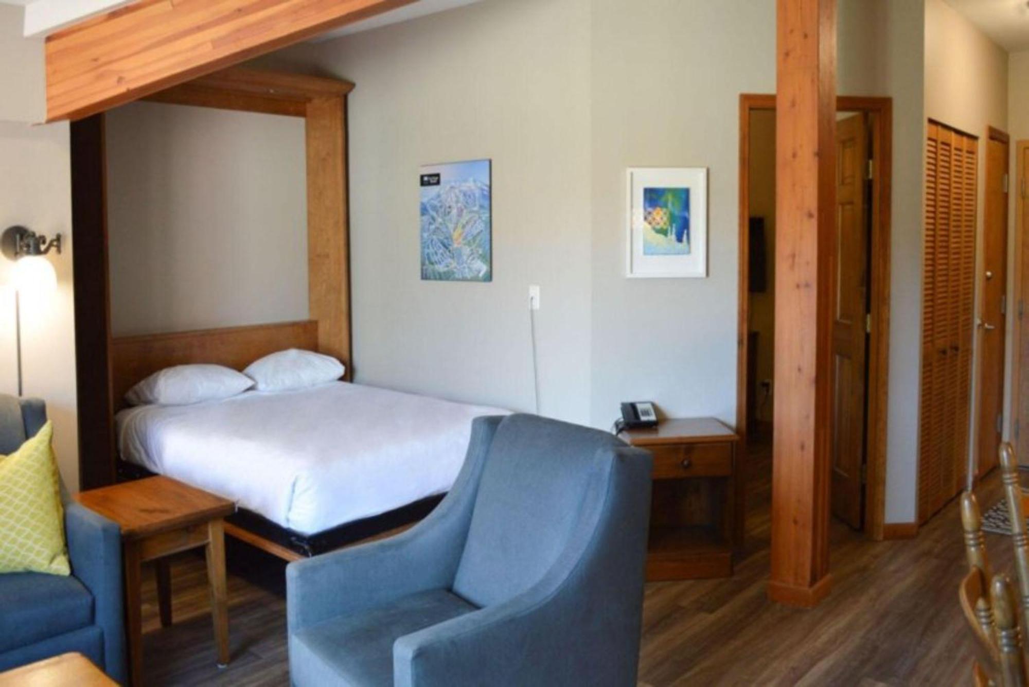 Cahilty Lodge Sun Peaks Kültér fotó