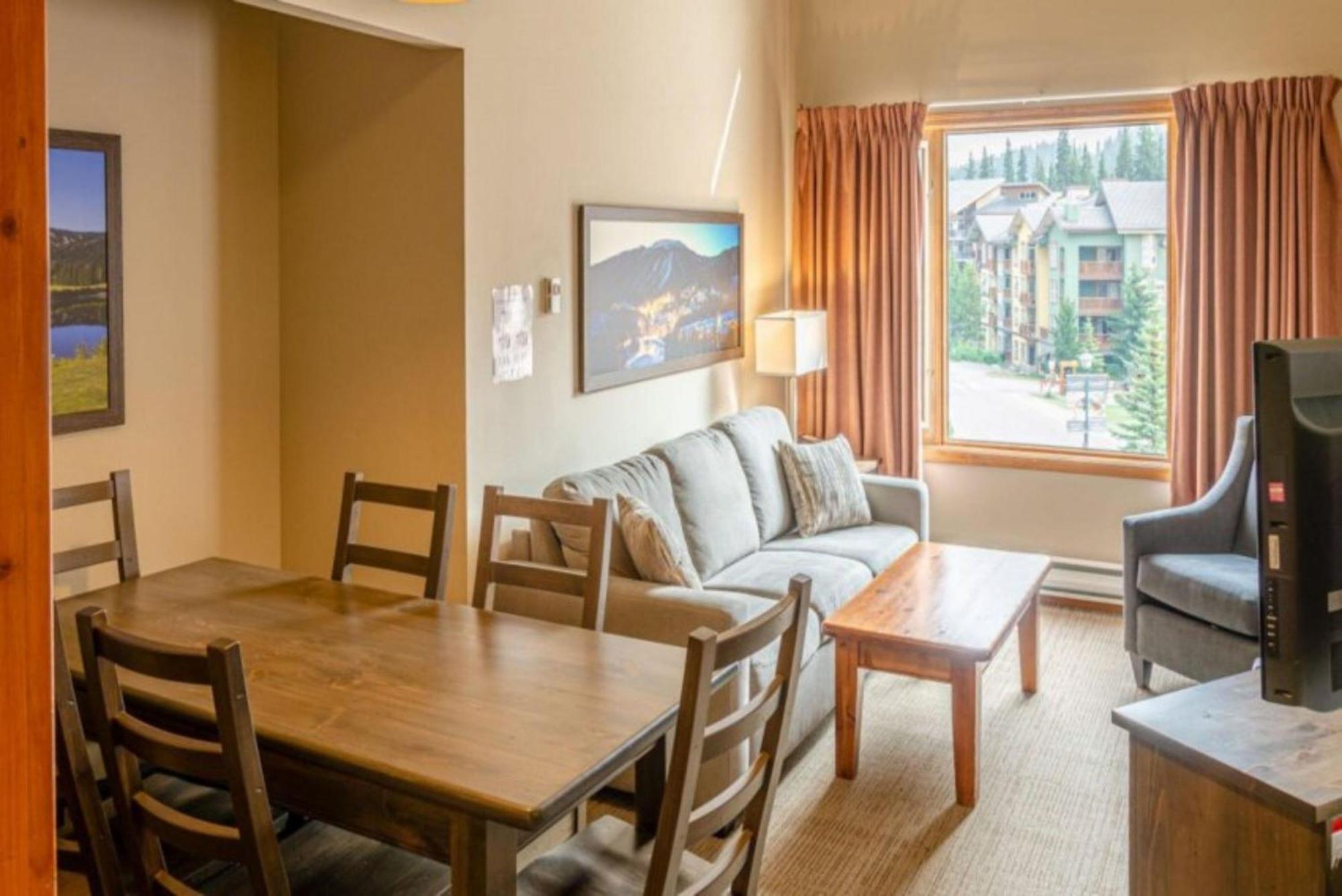 Cahilty Lodge Sun Peaks Kültér fotó
